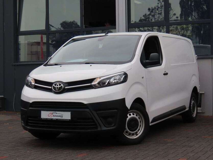Toyota Proace 42.631 km 18.900 € Neuss 41469
