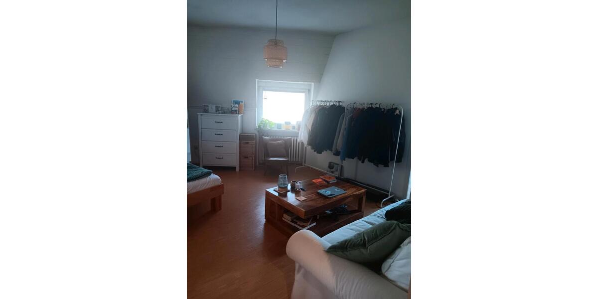 Etagenwohnung Düsseldorf Oberbilk - 1.5 Zimmer, 40 m&sup2;, 515&euro; | Angebot:24772541