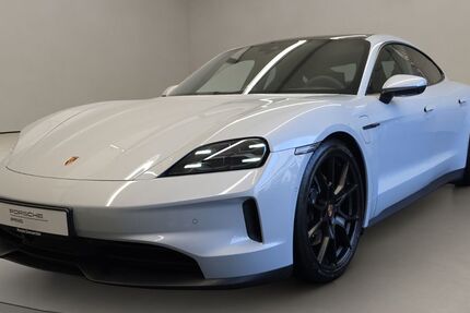 Porsche Taycan 9.215 km 87.800 &euro; Köln 50823