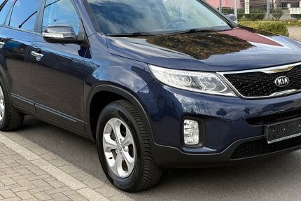 Kia Sorento 207.000 km 7.900 € Neuss 41460