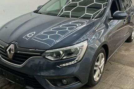 Renault Megane 145.000 km 8.499 &euro; Köln 51067