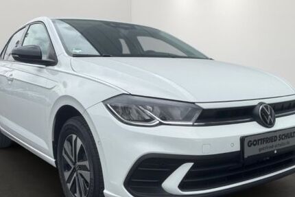 VW Polo 1.500 km 22.880 &euro; Neuss 41460