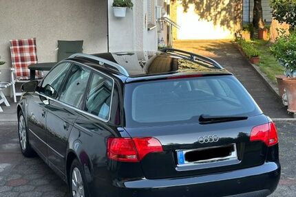 Audi A4 220.710 km 4.100 &euro; Solingen 42655