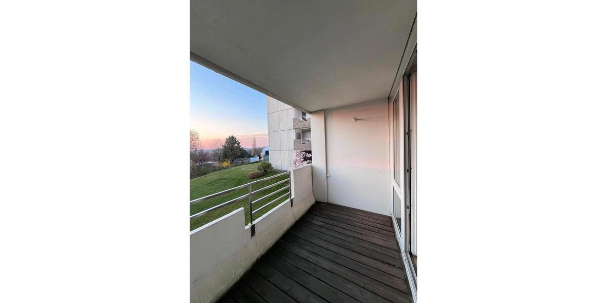 Etagenwohnung Wuppertal Eckbusch - 4 Zimmer, 113 m&sup2;, 1.350&euro; | Angebot:25894284