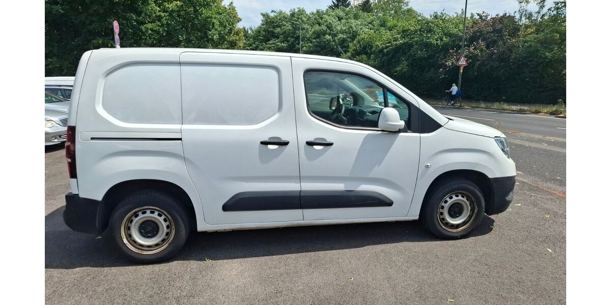Opel Combo 170.000 km 7.500 &euro; Ratingen 40880