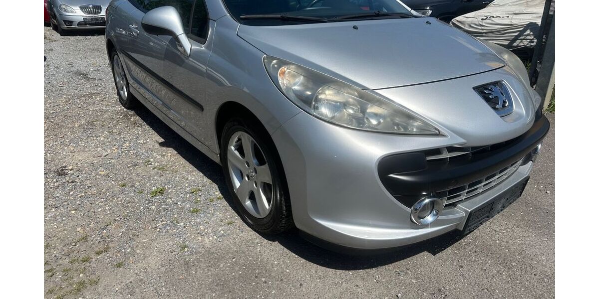 Peugeot 207 119.100 km 3.999 &euro; Düsseldorf 40231