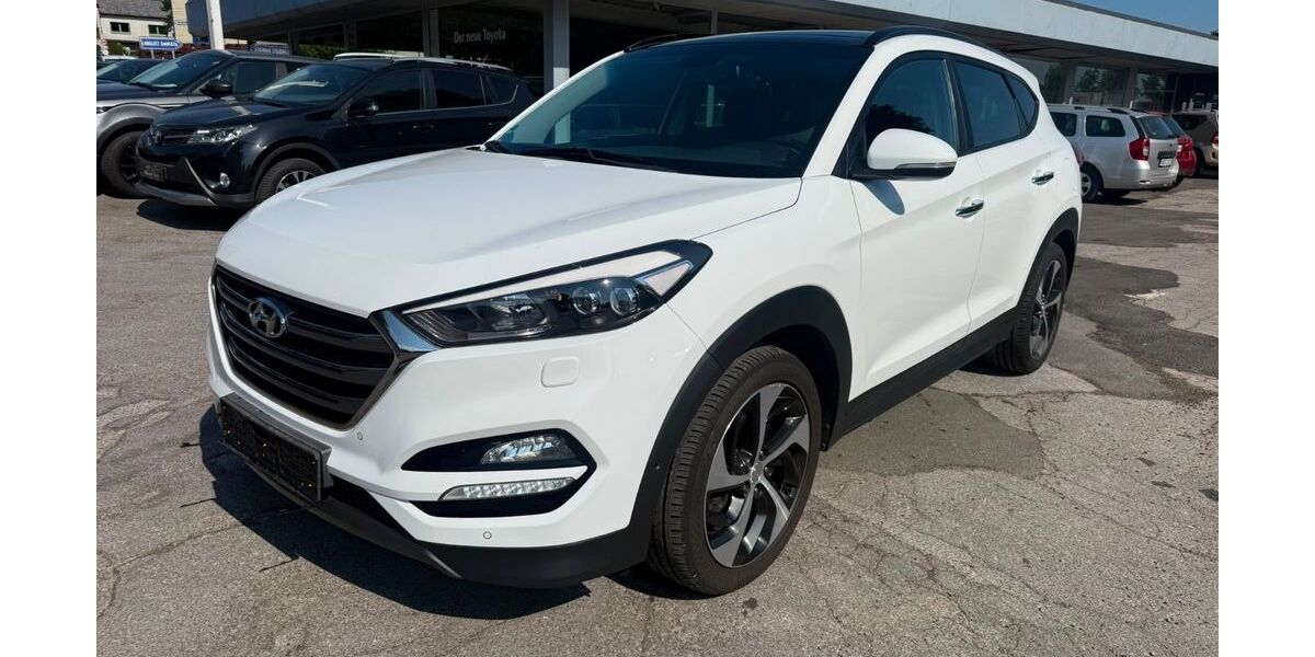 Hyundai TUCSON 175.000 km 13.290 &euro; Halver 58553