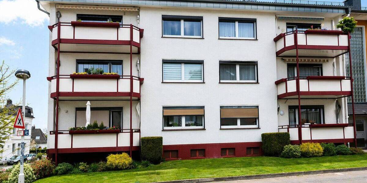Etagenwohnung Solingen Wald - 3 Zimmer, 82 m&sup2;, 195.000&euro; | Angebot:26694541