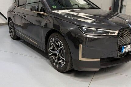 BMW iX 55.000 km 39.889 &euro; Haan 42781