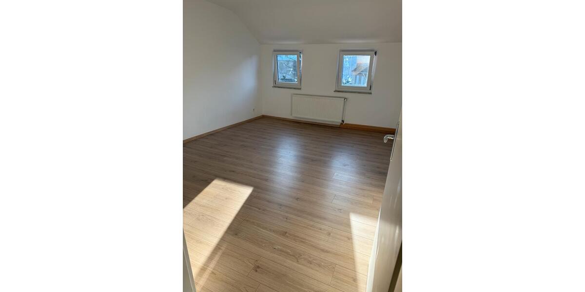 Etagenwohnung Remscheid Reinshagen - 3 Zimmer, 70 m&sup2;, 147.000&euro; | Angebot:24635615