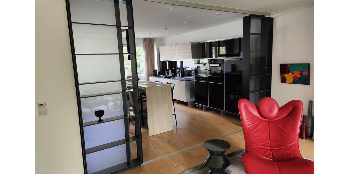 Maisonettenwohnung Düsseldorf Düsseltal - 5 Zimmer, 224 m&sup2;, 5.500&euro; | Angebot:24526472