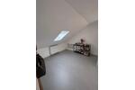 Dachgeschoßwohnung Neuss - 5 Zimmer, 110 m&sup2;, 1.650&euro; | Angebot:27594004