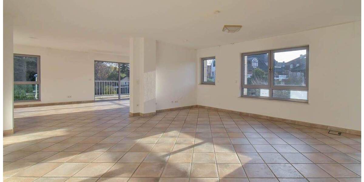 Etagenwohnung Essen Bredeney - 4 Zimmer, 163 m&sup2;, 659.000&euro; | Angebot:24268032