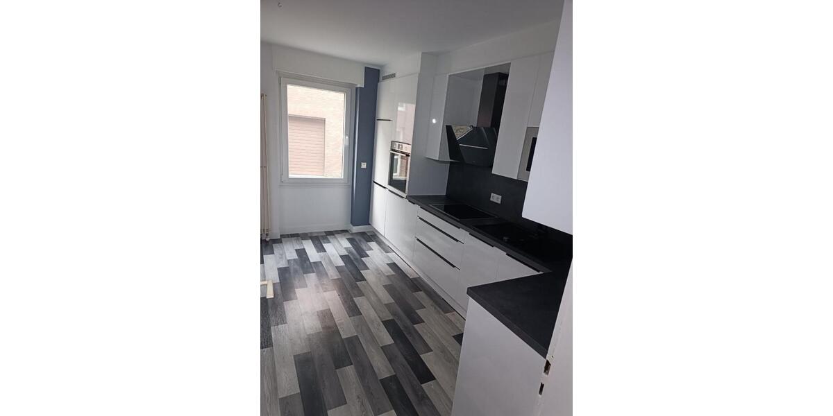 Erdgeschoßwohnung Neuss - 4 Zimmer, 97 m&sup2;, 369.950&euro; | Angebot:24222992