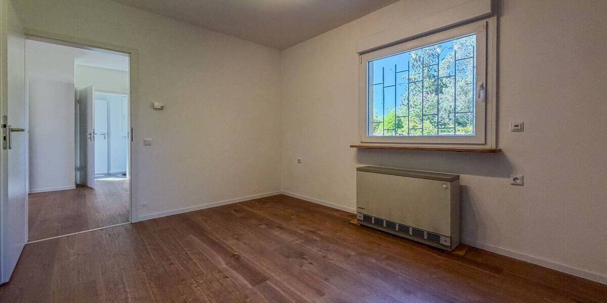Bungalow Düsseldorf Gerresheim - 3 Zimmer, 52 m&sup2;, 289.000&euro; | Angebot:26595199