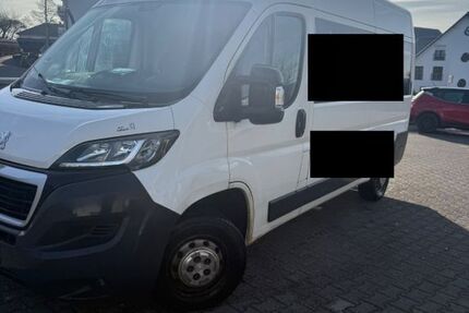 Peugeot Boxer 138.500 km 9.900 &euro; Lindlar 51789