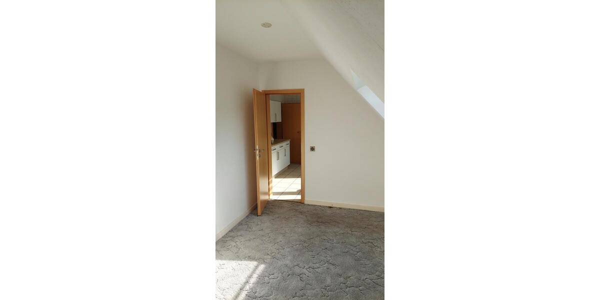 Dachgeschoßwohnung Hattingen - 2 Zimmer, 55 m&sup2;, 545&euro; | Angebot:27616202