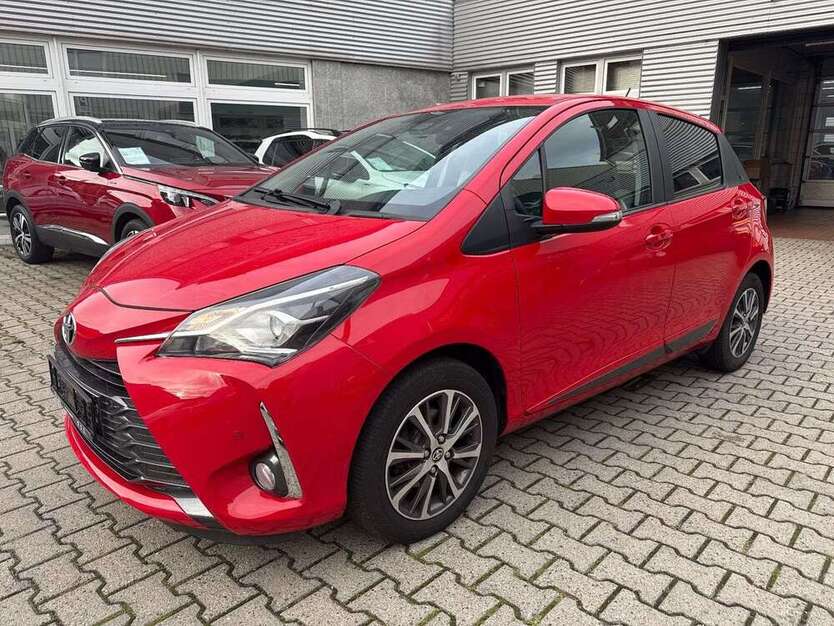 Yaris
