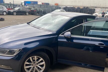 VW Passat 180.032 km 11.400 &euro; Köln 50827