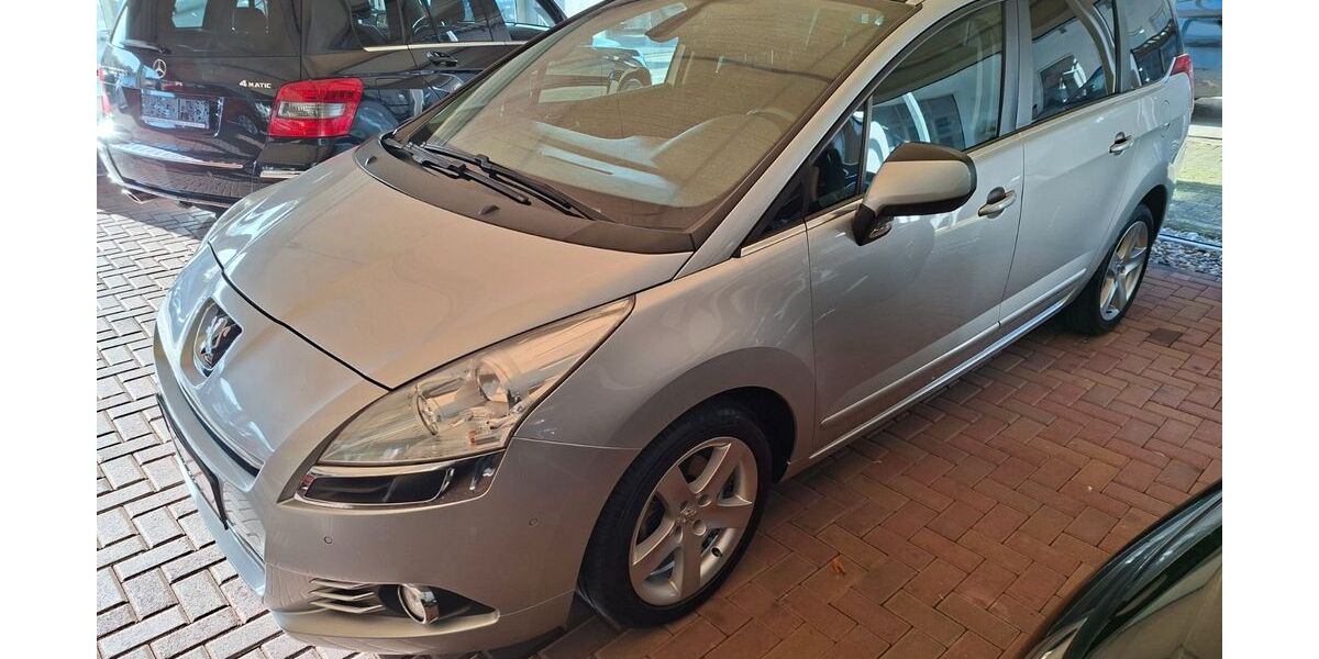 Peugeot 5008 152.800 km 4.350 € Wülfrath 42489