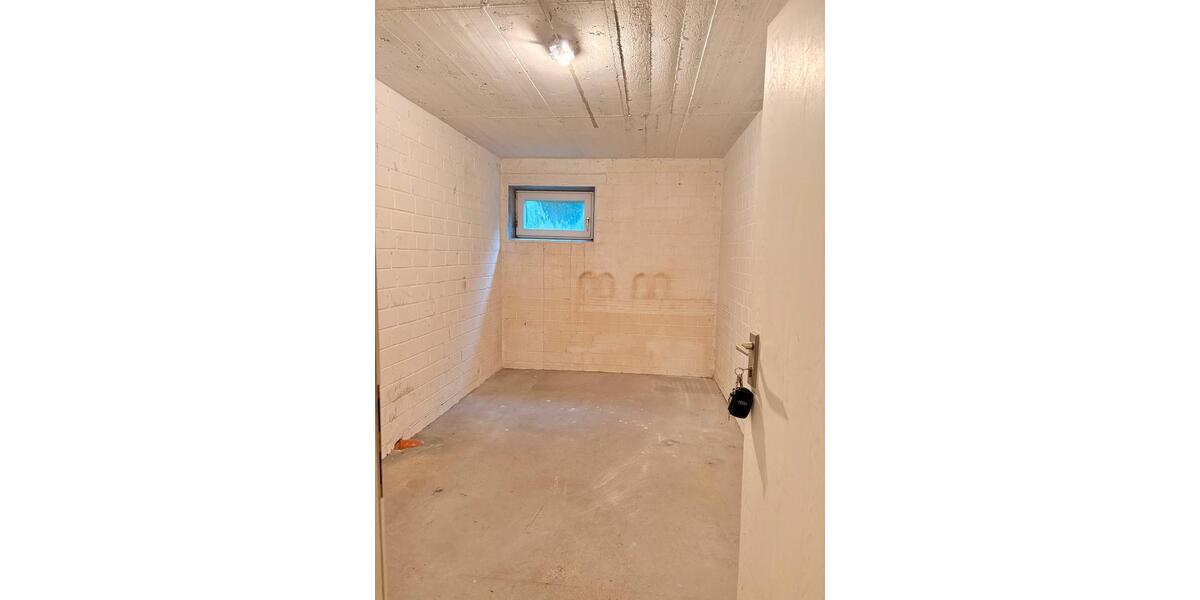 Dachgeschoßwohnung Hattingen Blankenstein - 4.5 Zimmer, 98 m&sup2;, 239.000&euro; | Angebot:26993457