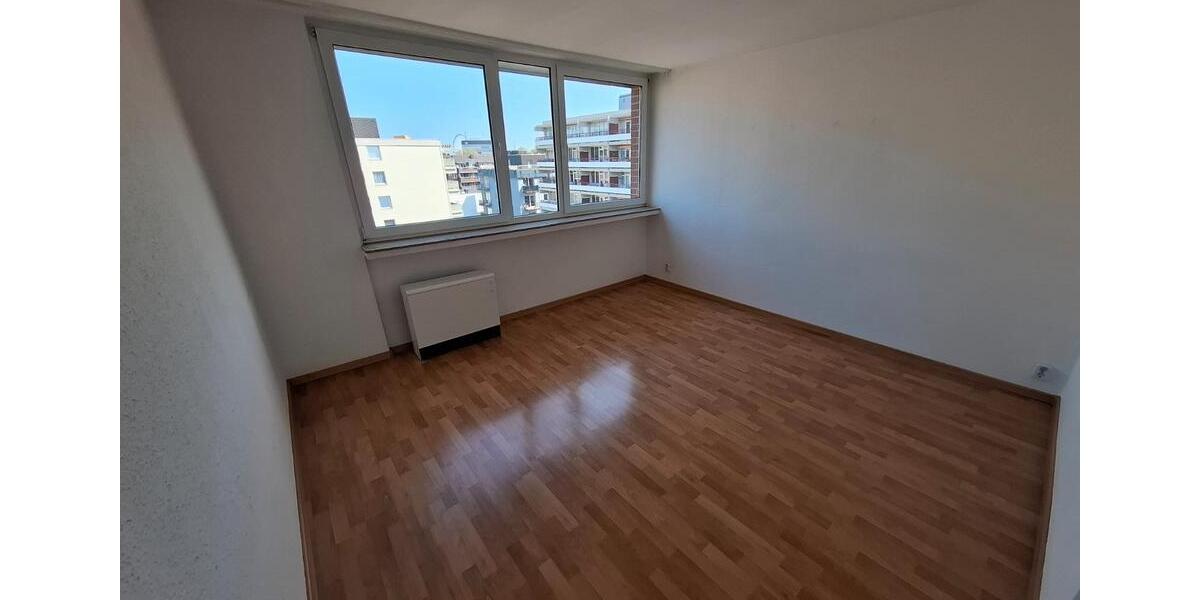 Etagenwohnung Neuss - 2.5 Zimmer, 74 m&sup2;, 219.000&euro; | Angebot:26577374