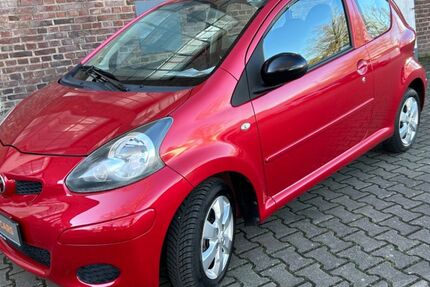 Toyota Aygo (X) 68.770 km 4.290 &euro; Köln 51069