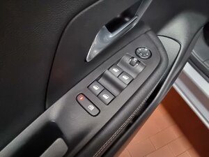 Opel Mokka GS Line Aut. Matrix Kam ACC SHZ LHZ 7.327 km 26.340 € HAAN 42781