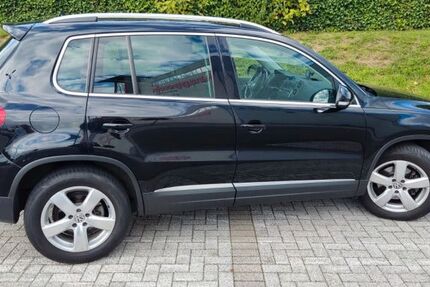VW Tiguan 125.000 km 10.800 &euro; Remscheid 42855
