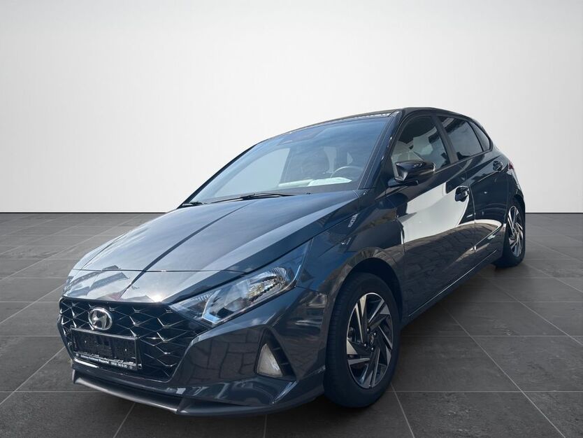 i20