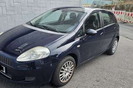 Fiat Grande Punto 163.000 km 2.390 &euro; Remscheid 42859