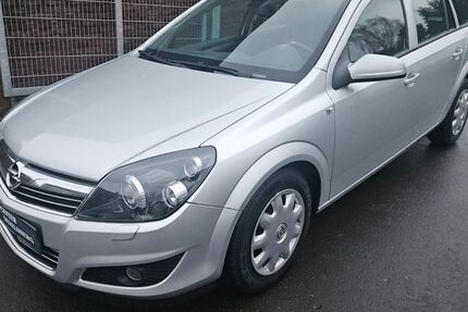 Opel Astra 118.122 km 3.999 € Gevelsberg 58285