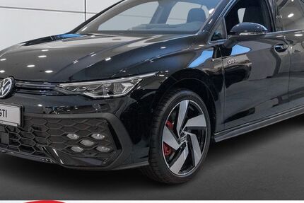 VW Golf 1.999 km 40.990 € Hattingen 45527