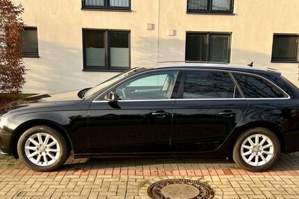 Audi A4 191.000 km 8.400 &euro; Neuss 41466
