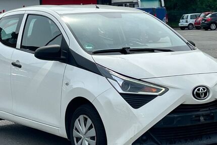 Toyota Aygo (X) 218.302 km 5.490 &euro; Overath bei Köln 51491