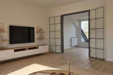 Wohnung Solingen - 3.5 Zimmer, 90 m&sup2;, 245.000&euro; | Angebot:26630367