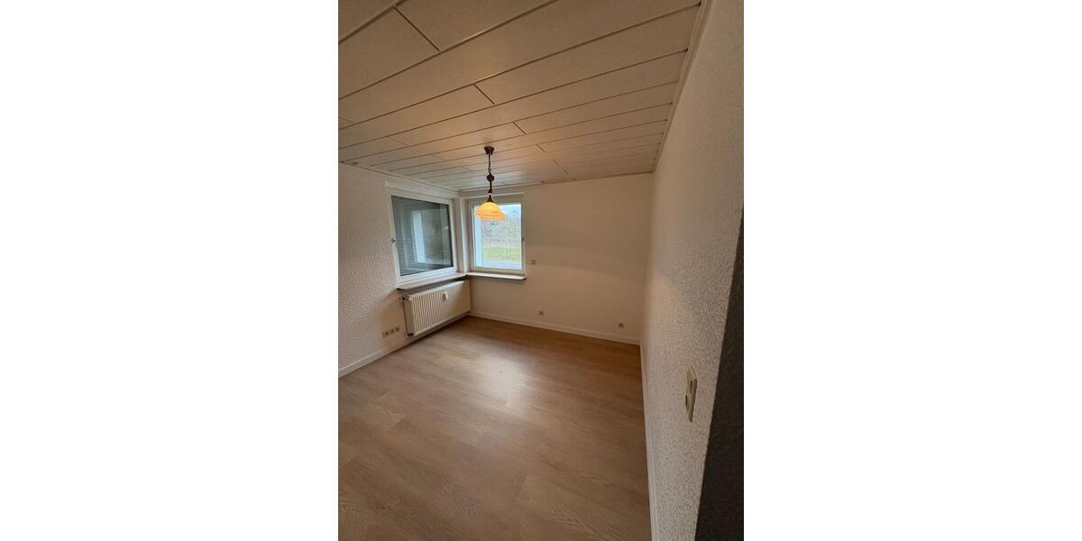 Erdgeschoßwohnung Velbert Pöthen - 2.5 Zimmer, 54 m&sup2;, 700&euro; | Angebot:24740008