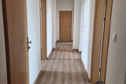 Wohnung Remscheid Remscheid-Süd - 3 Zimmer, 83 m&sup2;, 550&euro; | Angebot:26642917