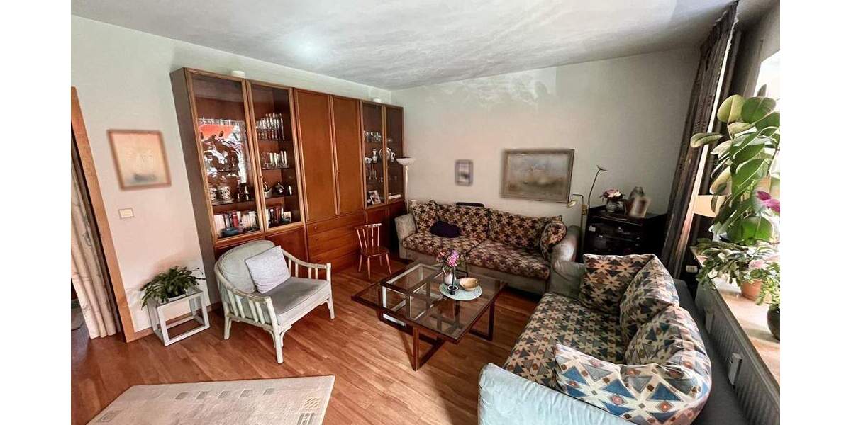 Etagenwohnung Leverkusen Rheindorf - 3 Zimmer, 78 m&sup2;, 205.000&euro; | Angebot:23031358