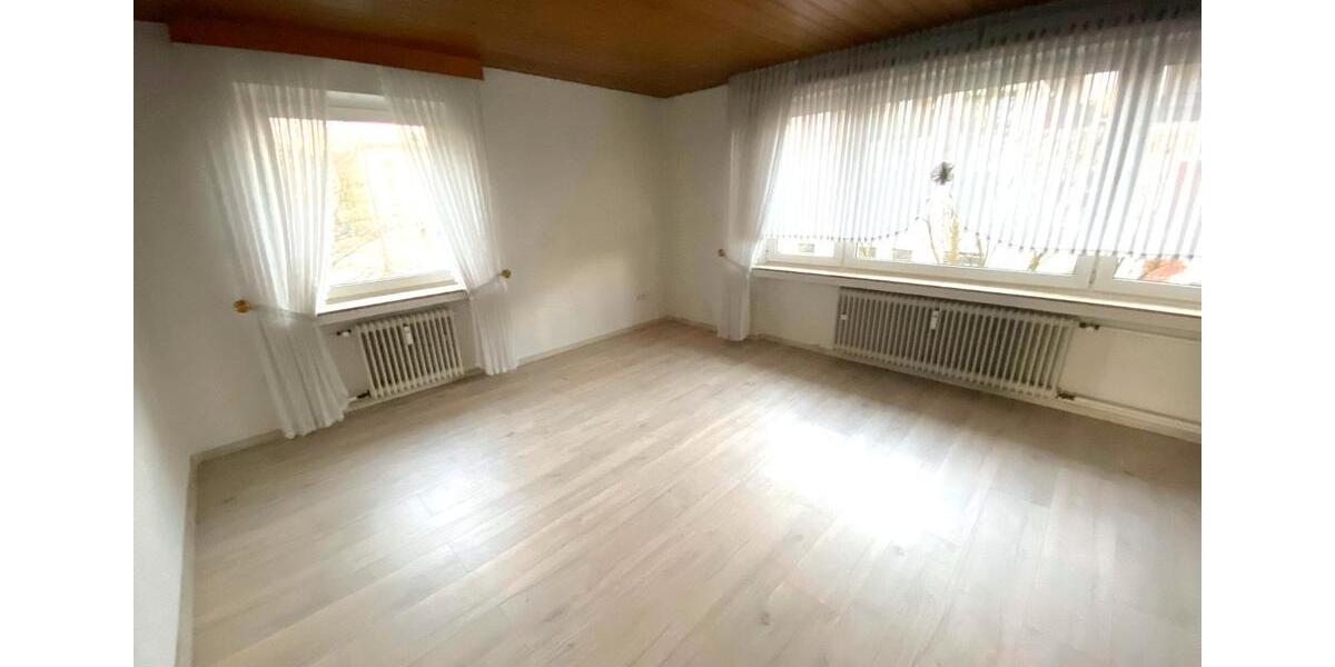 Mehrfamilienhaus, Wohnhaus Wuppertal Gemarkung Langerfeld - 20 Zimmer, 533 m&sup2;, 730.000&euro; | Angebot:26517910
