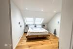 Dachgeschoßwohnung Solingen Wald - 3 Zimmer, 95 m&sup2;, 1.350&euro; | Angebot:26384126
