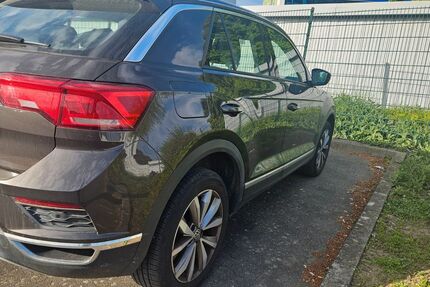 VW T-Roc 82.200 km 14.500 &euro; Leverkusen 51373