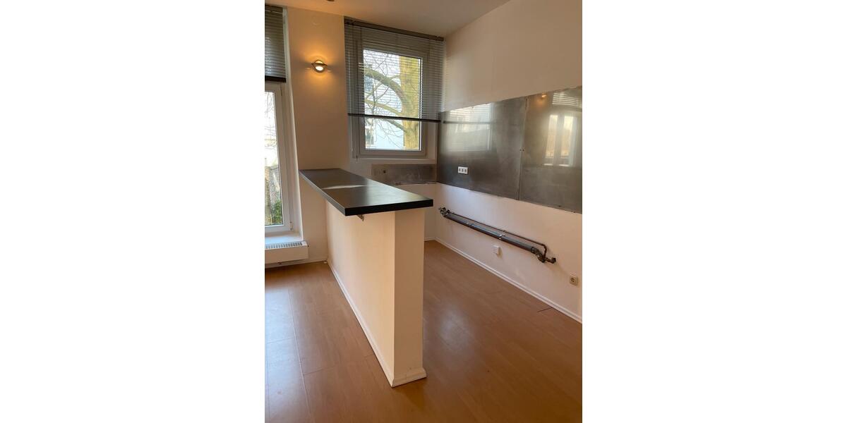 Etagenwohnung Solingen Central - 2 Zimmer, 63 m&sup2;, 600&euro; | Angebot:24801786