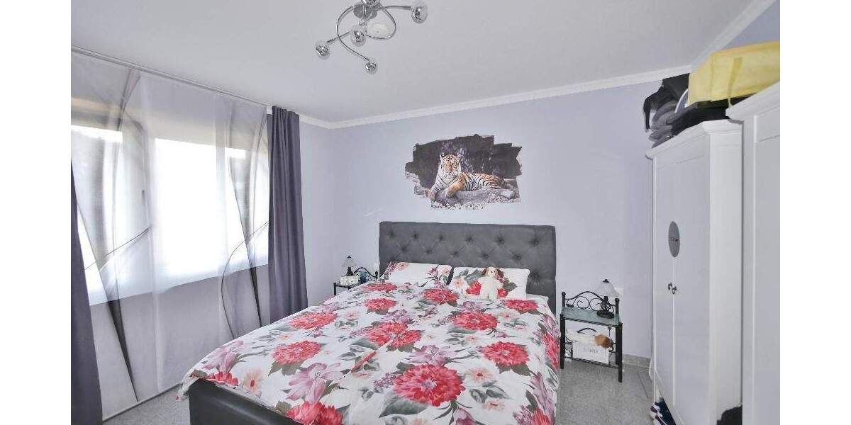 Mehrfamilienhaus, Wohnhaus Hilden Forstbach - 8 Zimmer, 205 m&sup2;, 695.000&euro; | Angebot:23982338