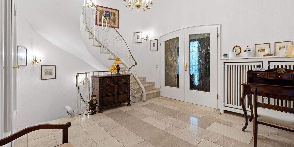 Einfamilienhaus Ratingen Hösel - 9 Zimmer, 303 m&sup2;, 1.450.000&euro; | Angebot:24462555