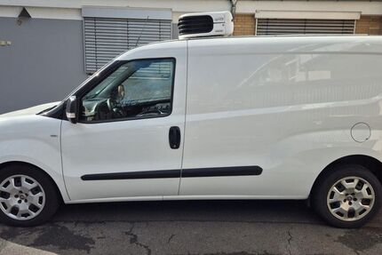 Fiat Doblo 44.000 km 18.900 &euro; Neuss 41468
