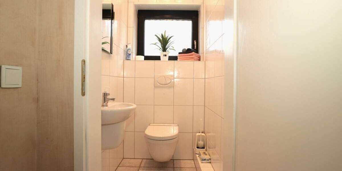Etagenwohnung Dormagen / Feste Zons Zons - 3 Zimmer, 88 m&sup2;, 270.000&euro; | Angebot:25777113