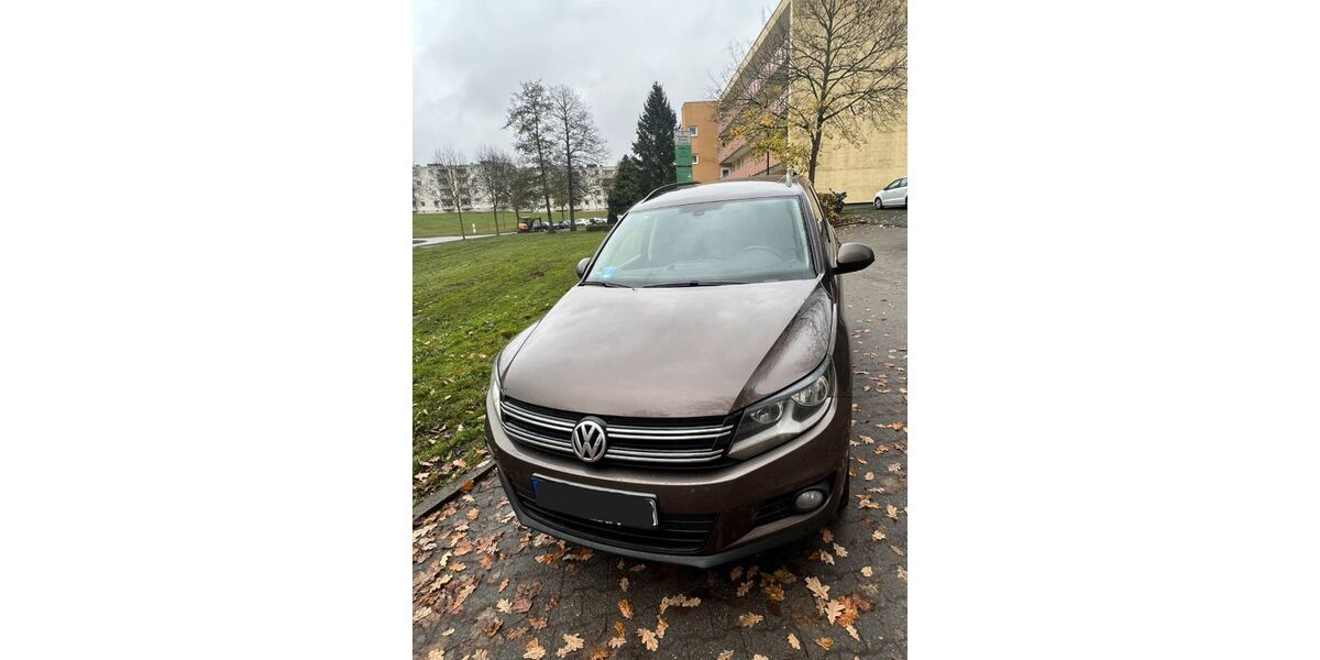 VW Tiguan 185.000 km 7.990 &euro; Düsseldorf 40233