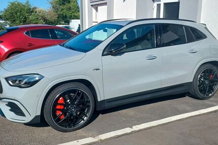 Mercedes-Benz GLA 45 AMG 9.000 km 86.000 &euro; Bergisch Gladbach 51427