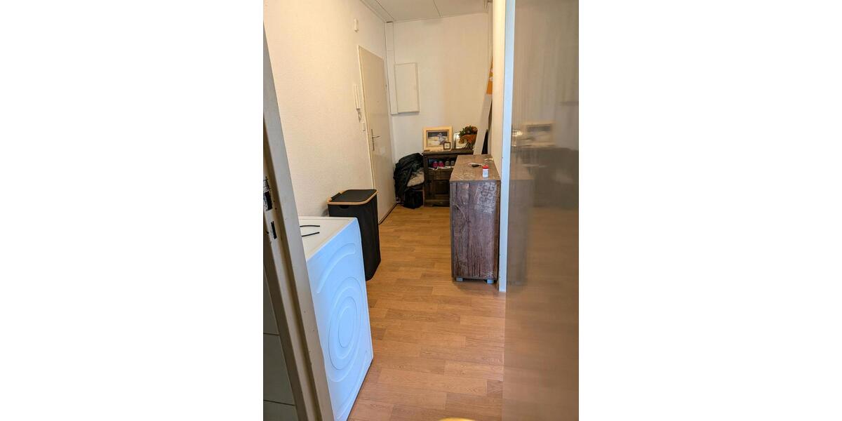 Etagenwohnung Leverkusen Alkenrath - 1.5 Zimmer, 47 m&sup2;, 600&euro; | Angebot:25962579